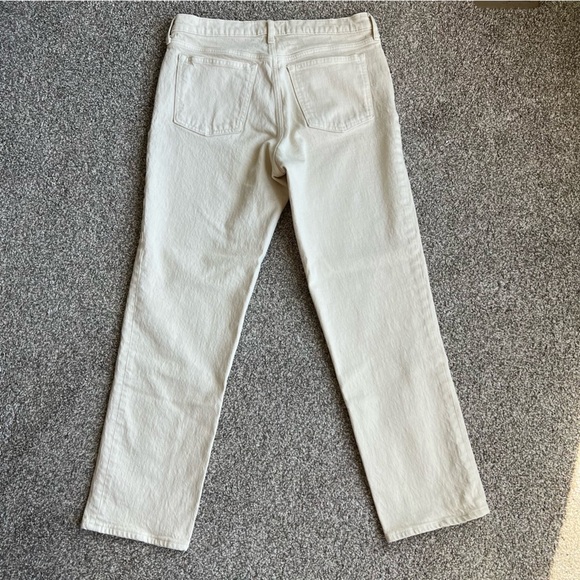 Abercrombie & Fitch Cream Mid Rise Straight Leg Jeans, Size 8S - Picture 6 of 7